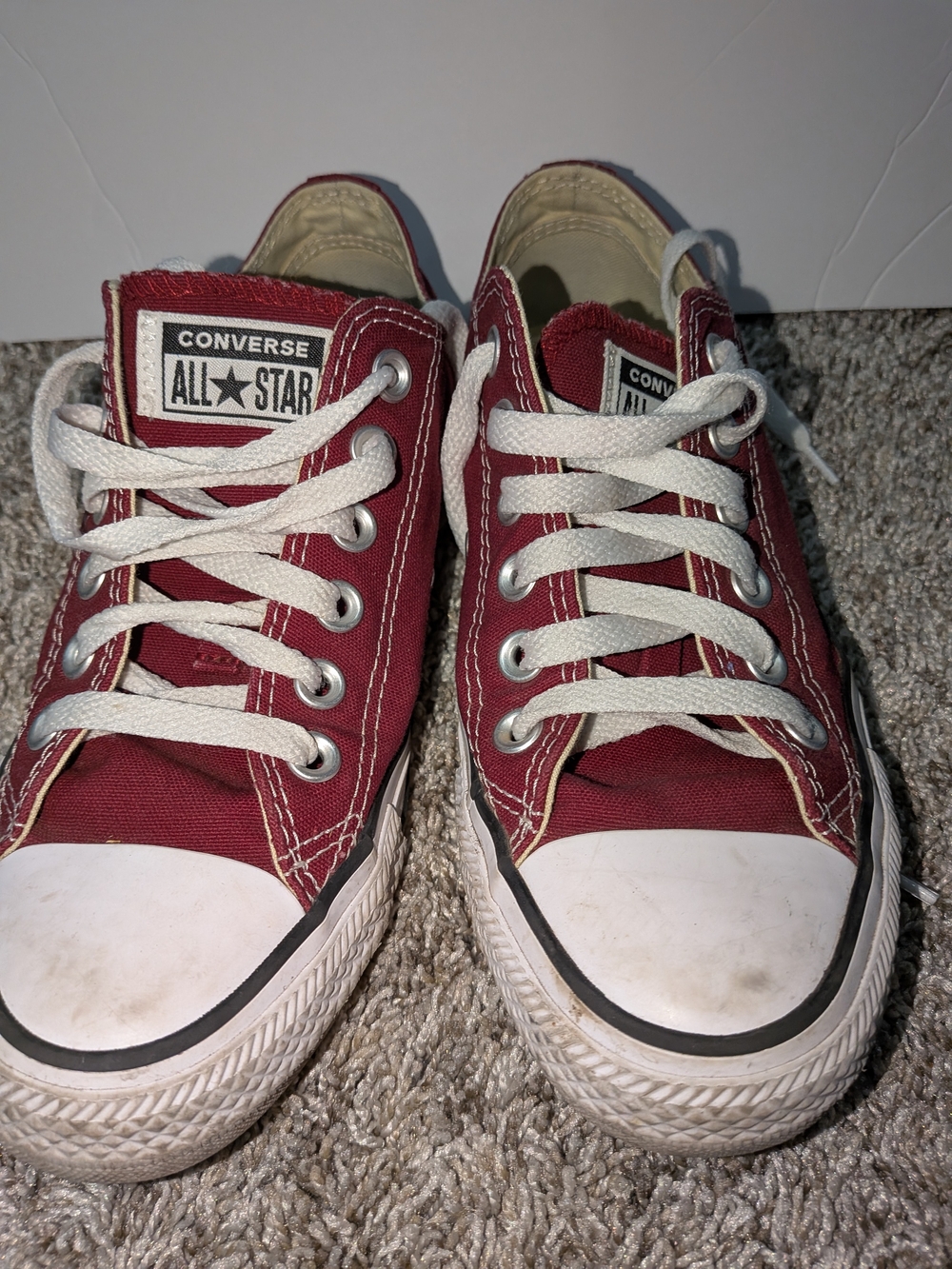 Converse All Star Low Top Sneakers Burgundy Womens 6.5/Men's& Kids 4.5